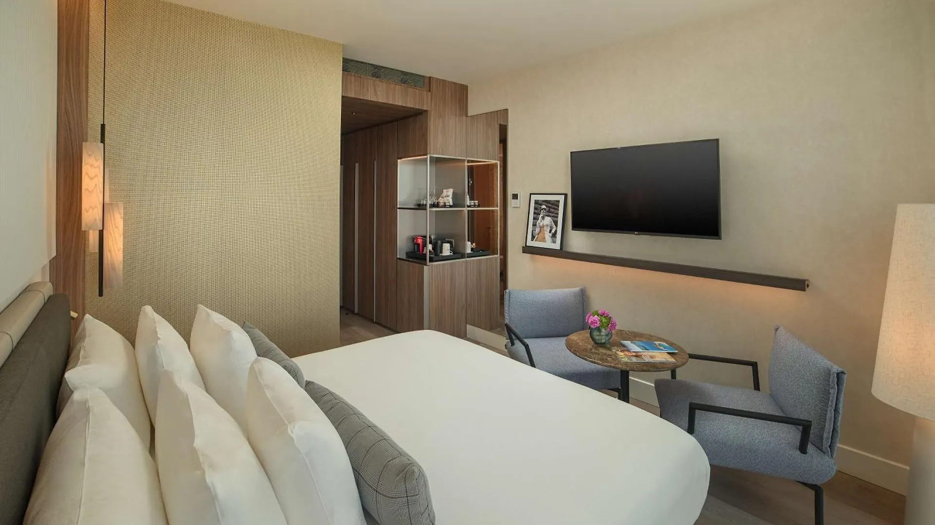 Nh Collection Milano Citylife 4*,