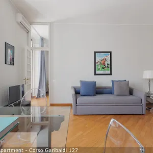 Appartement Brera In Garibaldi, Milaan